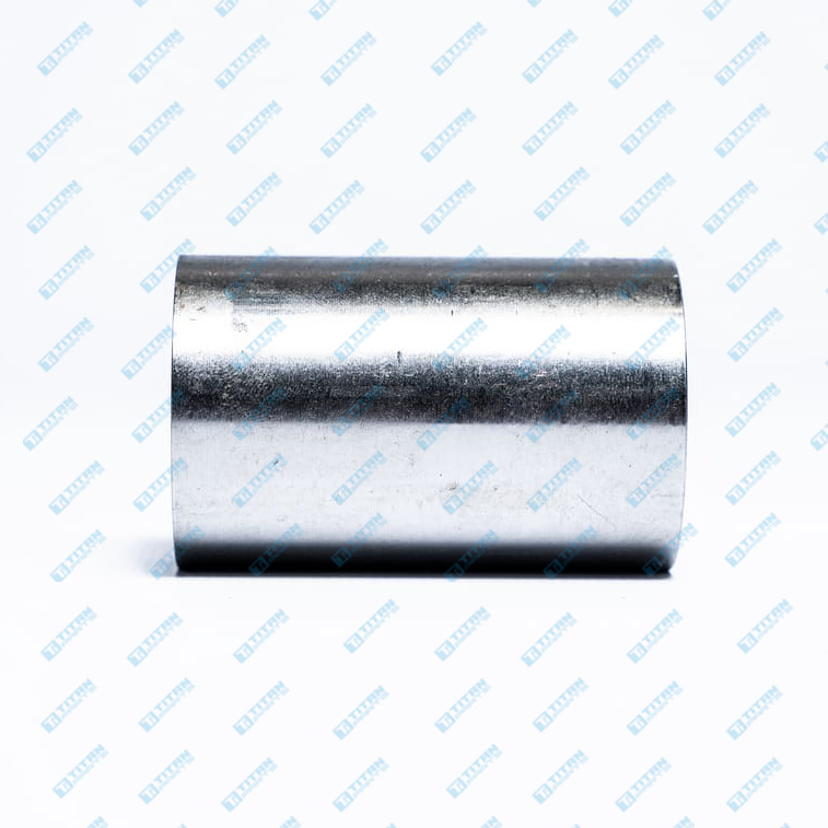 Sleeve John Deere R522574