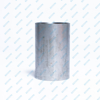 Sleeve John Deere R522574