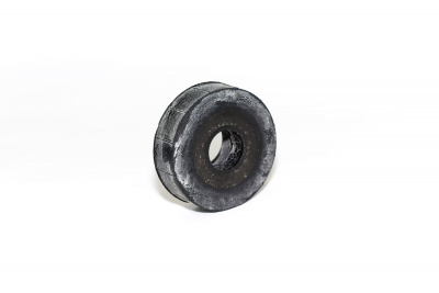 RE62910  Isolator